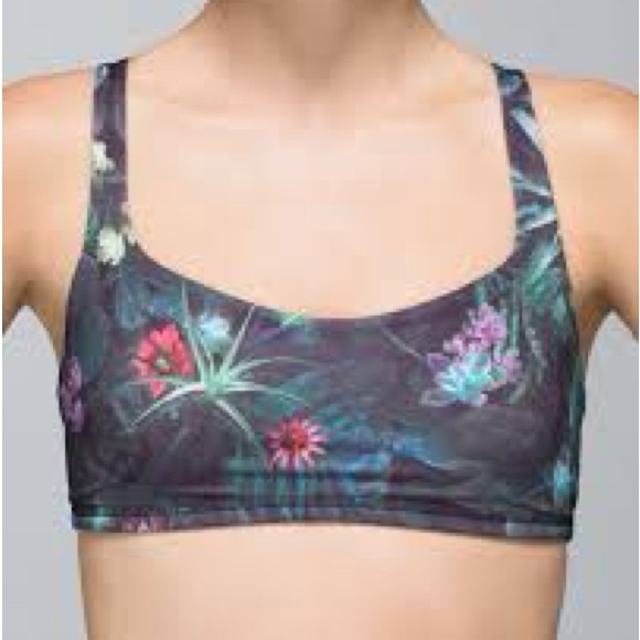 Lululemon Free to Be Sports Bra - Picture 1 of 5
